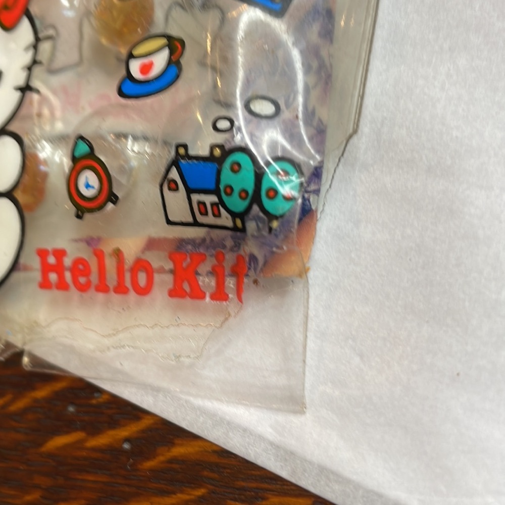 Hello Kitty PLUS - Picture 6 of 13